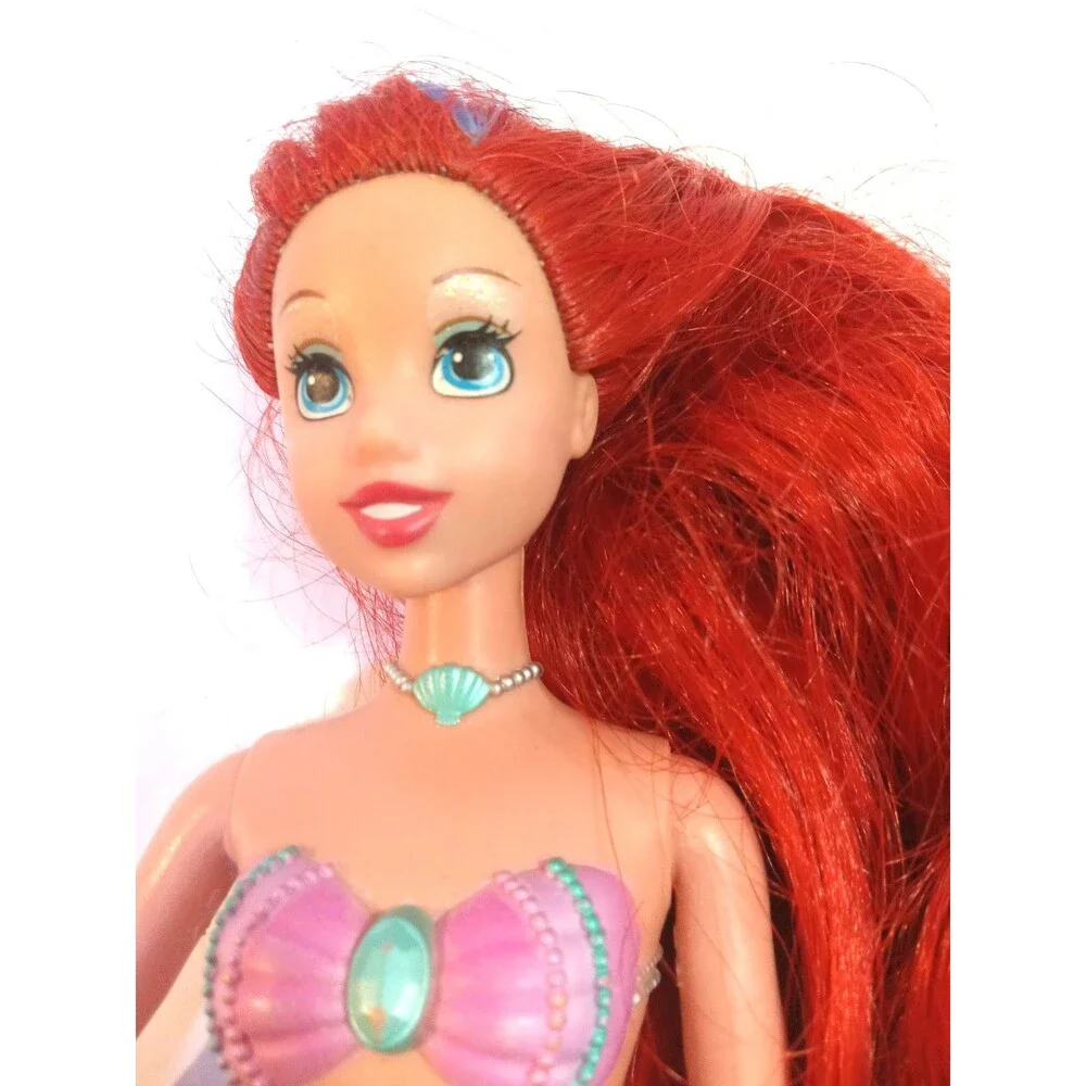 Disney The Little Mermaid Ariel Color Change Doll